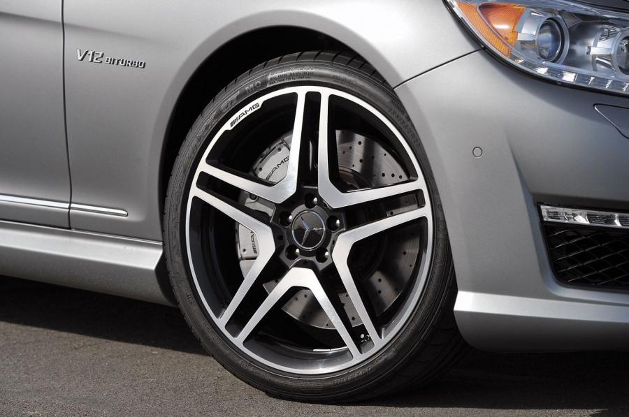  Mercedes-Benz CL65 AMG 2013 года  (фото 25 из 34)